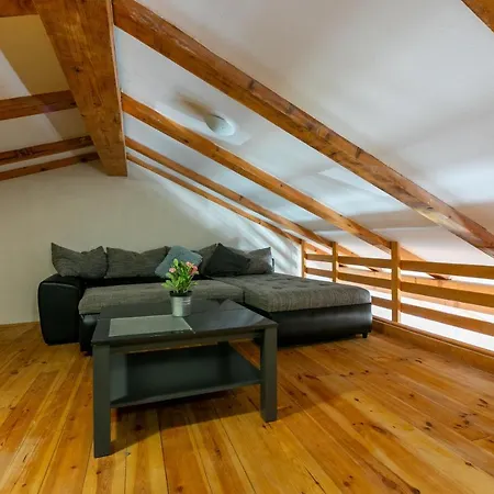 Apartamento Jury *
